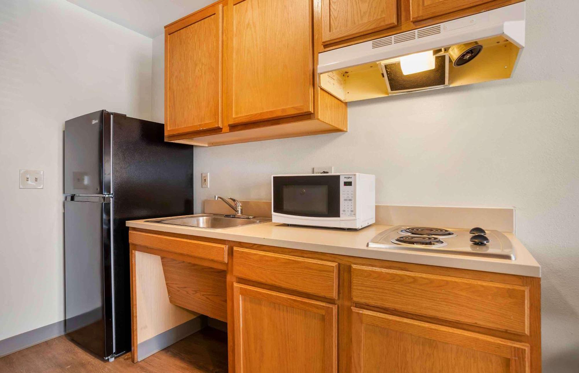 Extended Stay America Select Suites - Tampa - Brandon - East Heartland Exteriér fotografie