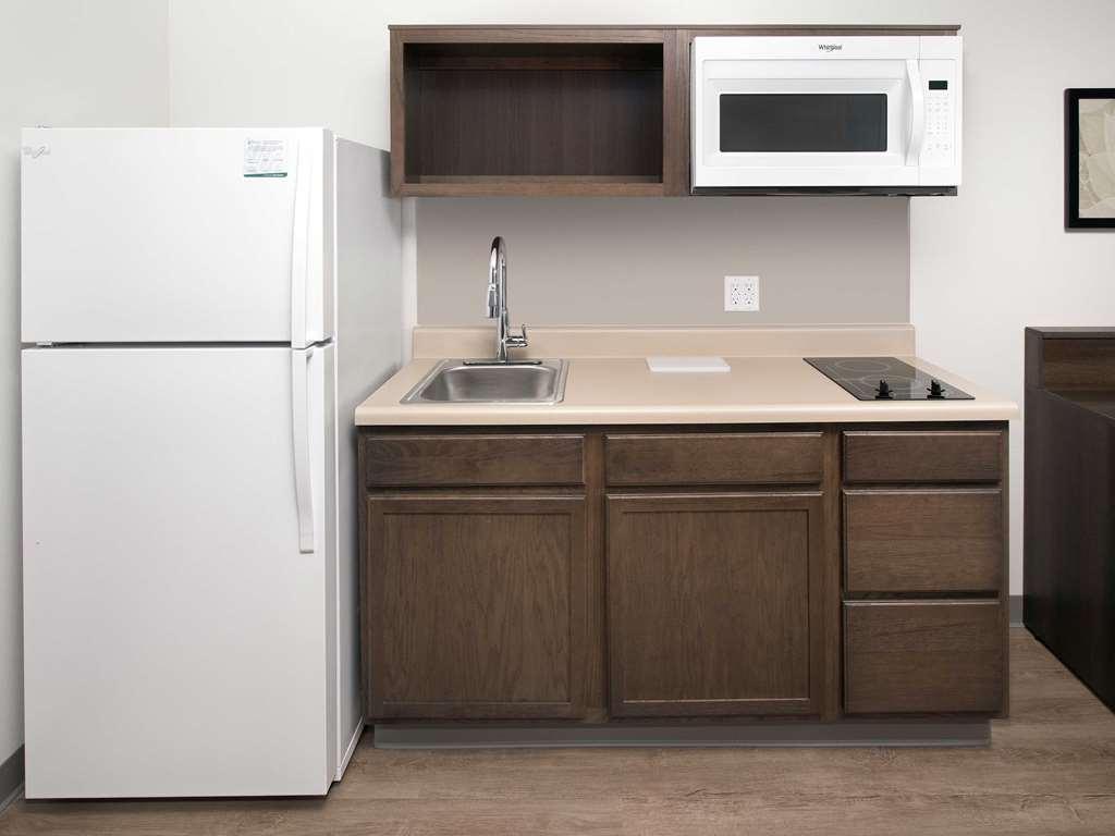 Extended Stay America Select Suites - Tampa - Brandon - East Heartland Pokoj fotografie